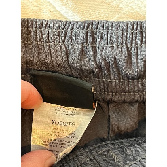 AND1 Silver Gray Basketball Shorts Mens XL - Picture 3 of 4